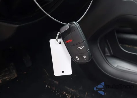 2016 Chrysler 200 Limited z USA, uszkodzony, nr VIN 1C3CCCAB8GN160974